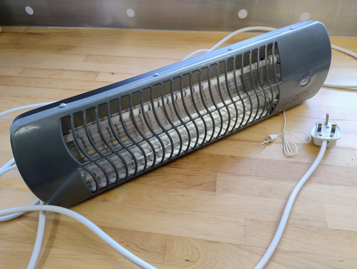 Quartz Wall-Mounted Heater 1200W