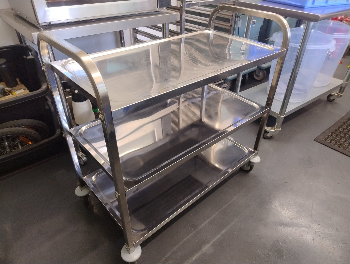 Quattro 3-Tier Clearing Trolley