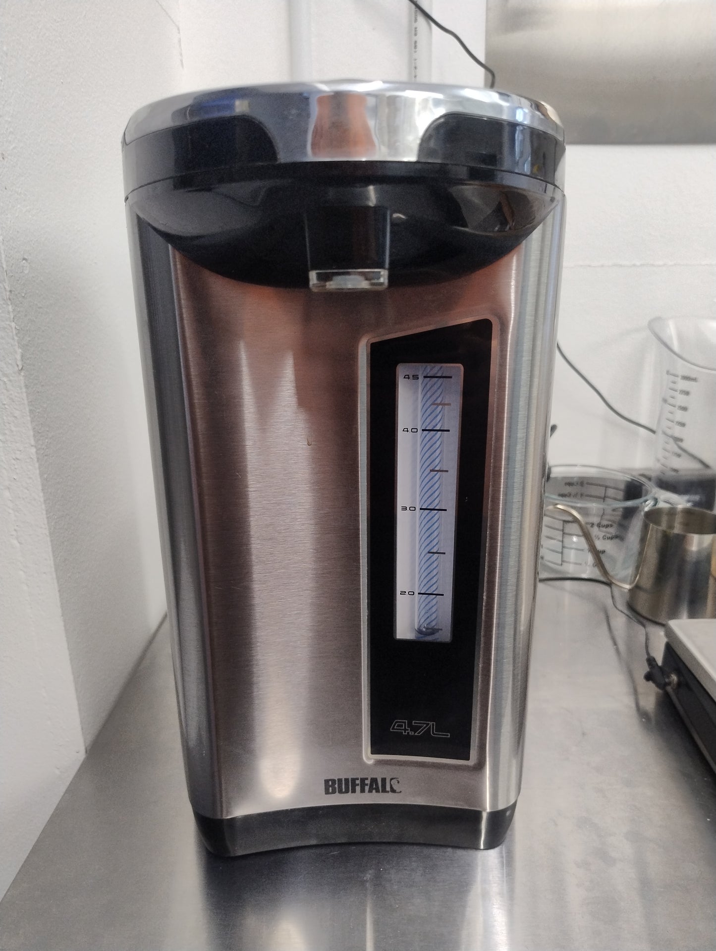 Buffalo Airpot 4.7L