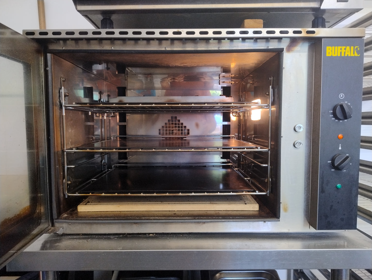 Buffalo Convection Oven 100L