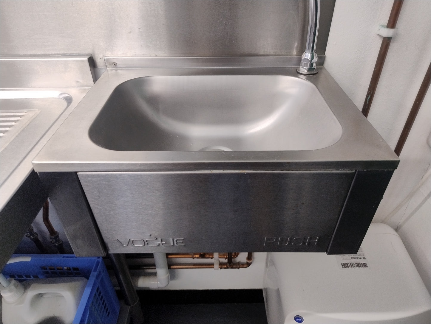 Vogue Handwash Sink