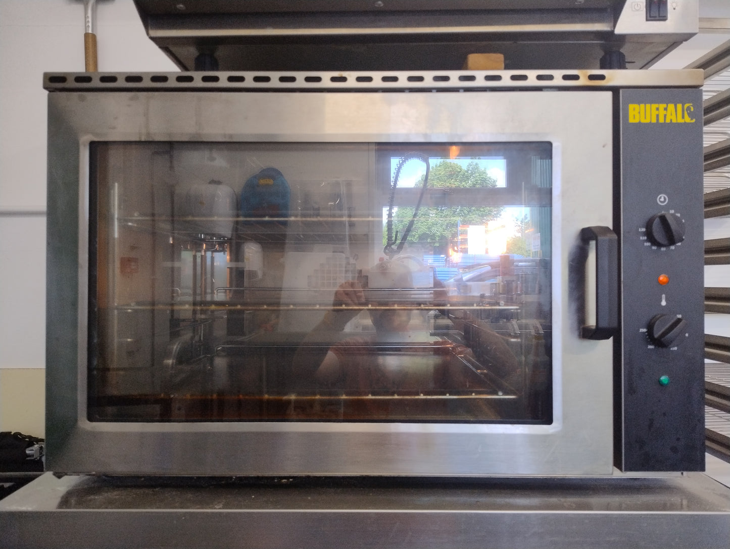 Buffalo Convection Oven 100L